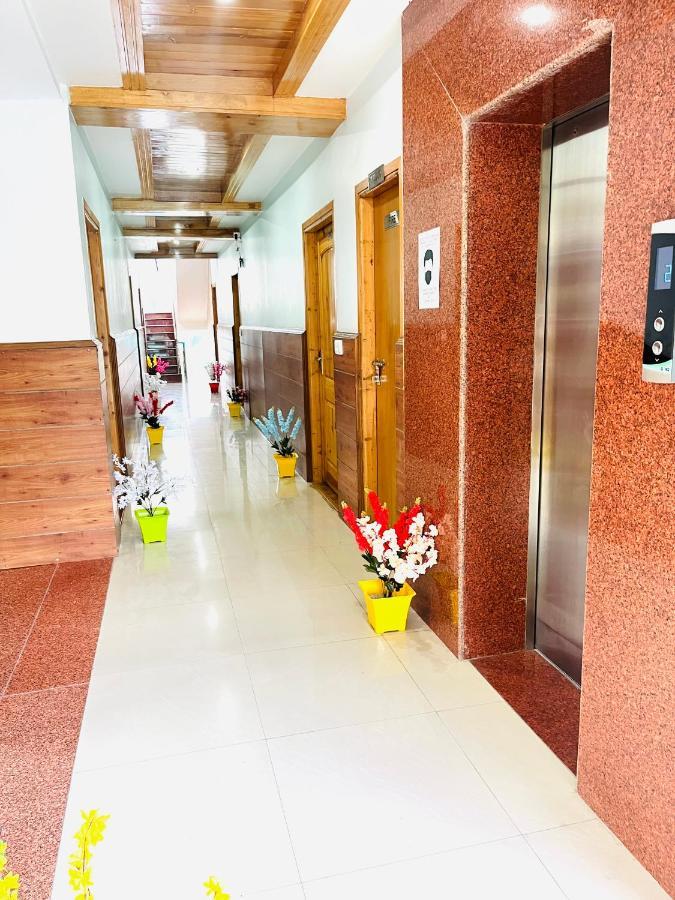 Winterline Resort Near Mall Road Manali - Centrally Heated & Air Cooled Bagian luar foto